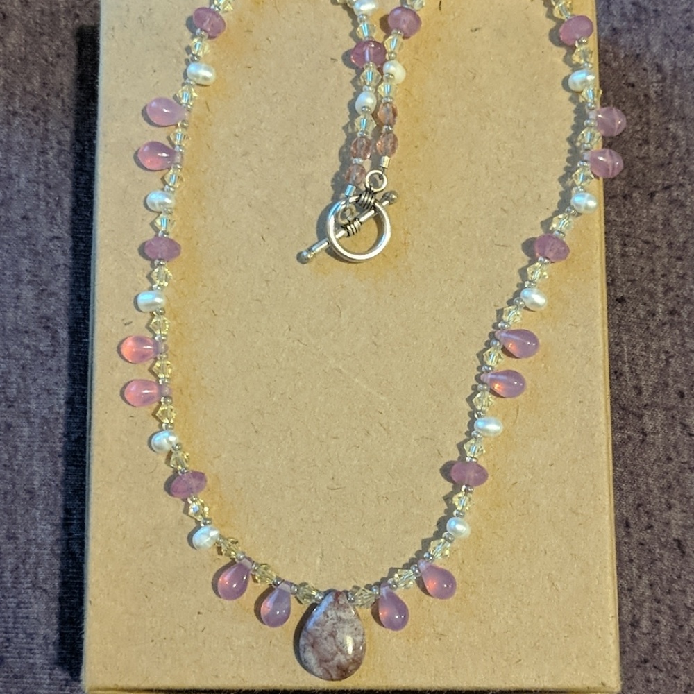 Pretty purple/pink stone and crystal necklace